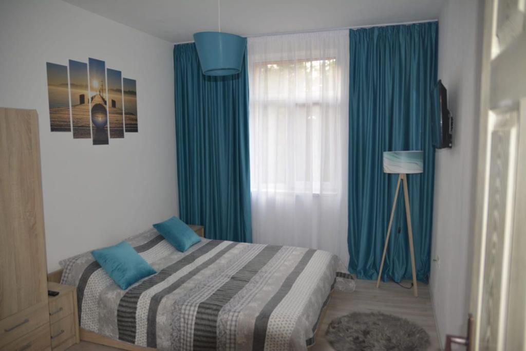 Sunrise Apartment Petroşani Exterior foto