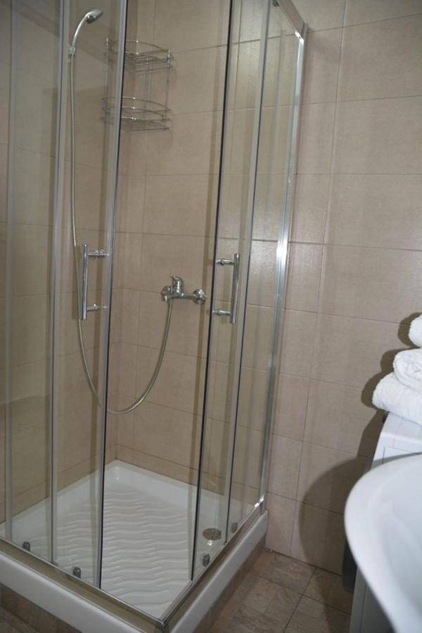 Sunrise Apartment Petroşani Exterior foto