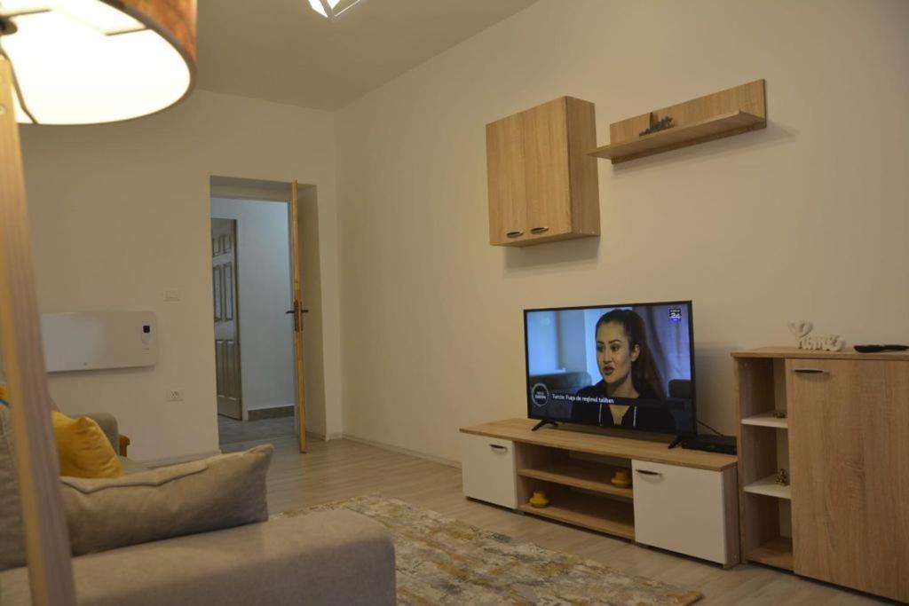 Sunrise Apartment Petroşani Exterior foto